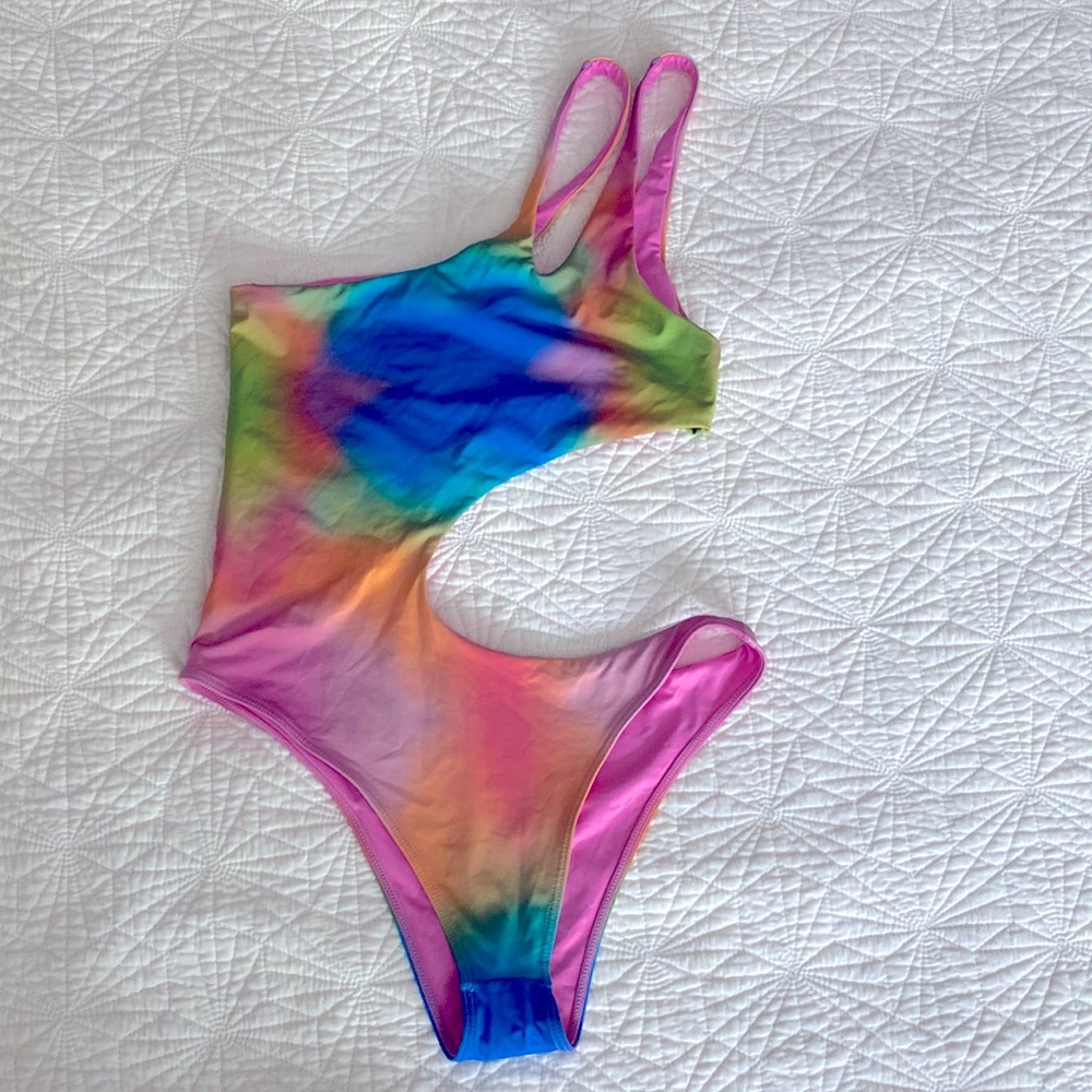 Frankie’s Bikinis by Naomi Osaka Makie cheeky one piece swimsuit medium